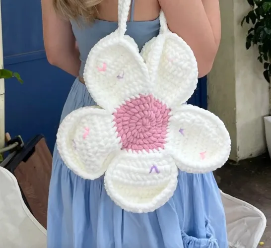 Crochet Bloom Bag (Blossom Shoulder Bag) | Cotton Fleury