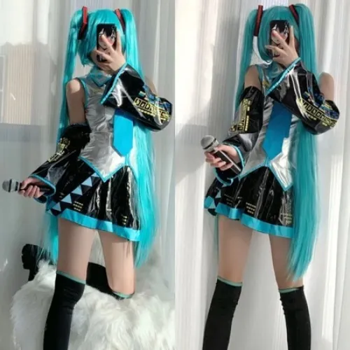 Miku outfit + wig | Vocaloid