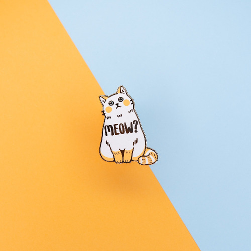 Curious Cat Hard Enamel Pin - [A Grade] / Locking Clasp