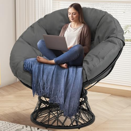 KROFEM 43.3" Oversized 360° Swivel Rattan Papasan Circle Chair, Living Room Chair, Wicker Saucer Ideal for Patio, Bedroom, Black Frame with Dark Grey Cushion - Dark Grey