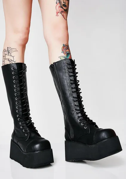Stomp You Out Platform Boots | M6/W7.5