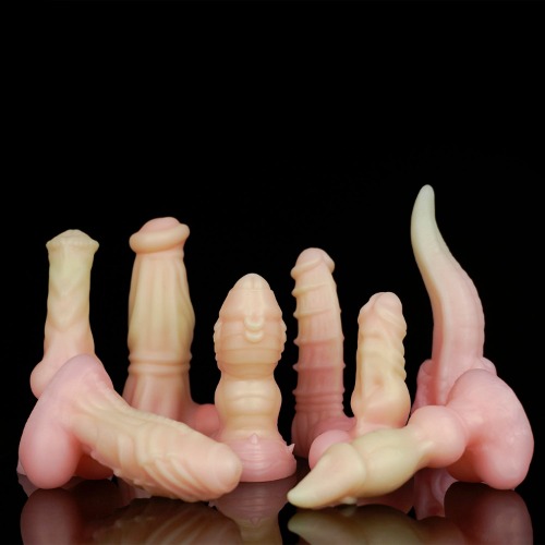 Kelpie with Cum Tube | Wildplum Pink | M / Iced Peach Tea