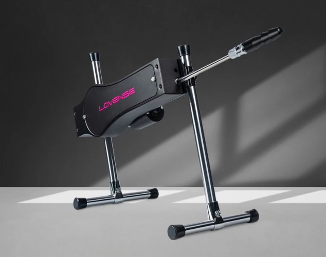 Lovense Sex Machine: App-controlled automatic thrusting sex machine!