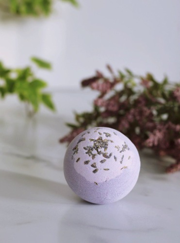 LAVENDER BATH BOMB