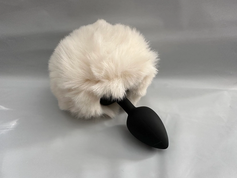 Butt Plug &quot;Bunny Tail&quot; White and Black silicon base
