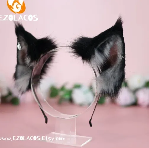 cat ears :3