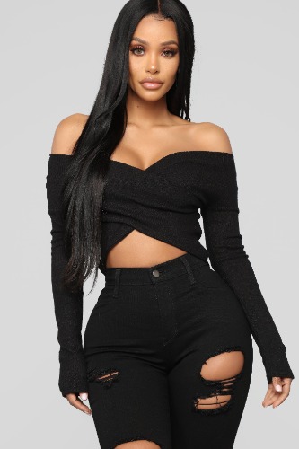 In The Middle Crop Top - Black | M