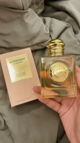 Burberry perfume 
