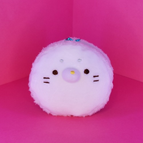 Macaron Plush Keychain - Seal