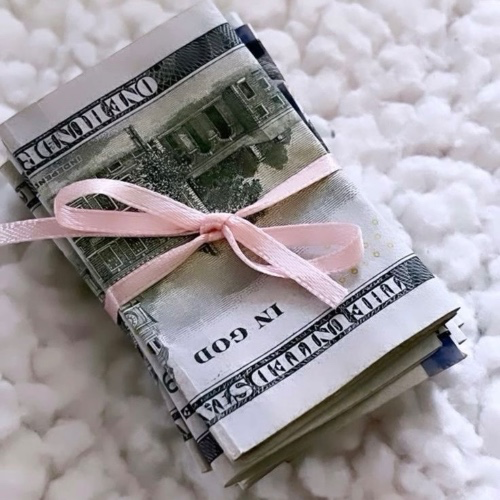 £100