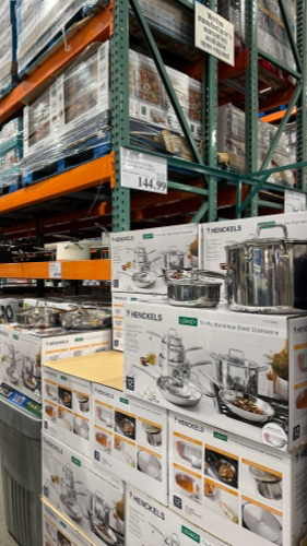 Stainless steel pots and pans 