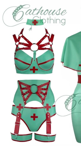 I have wanted 1 of these latex medical sets for years! 