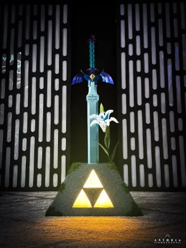 (Stand/pedestal only) Master Sword Light-up Triforce Pedestal of Time