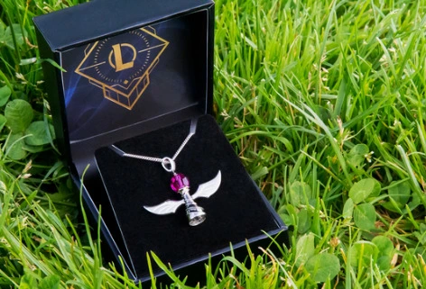 Vision Ward Necklace |  Riot Games Store