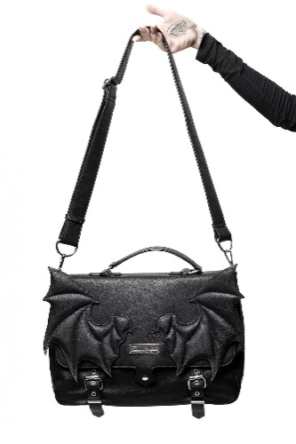 Le Fey Messenger Bag | One Size / Black / 100% Polyurethane
