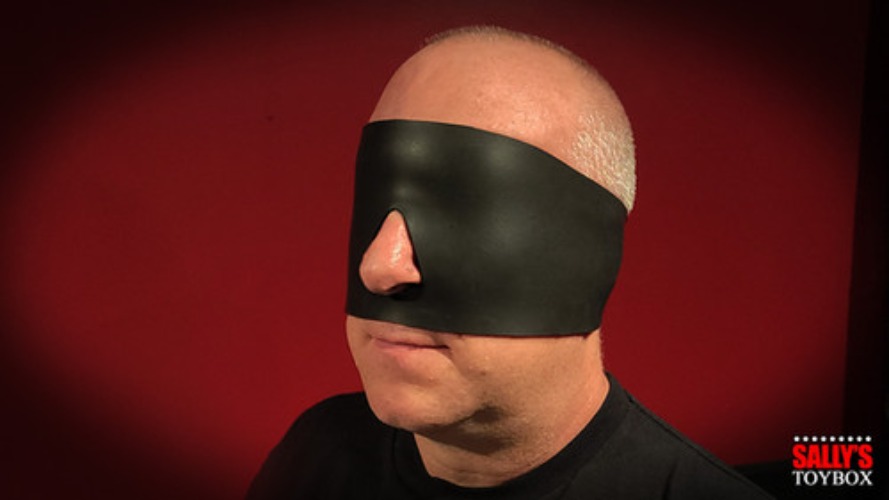 Neoprene Blindfold with Nose Cutout