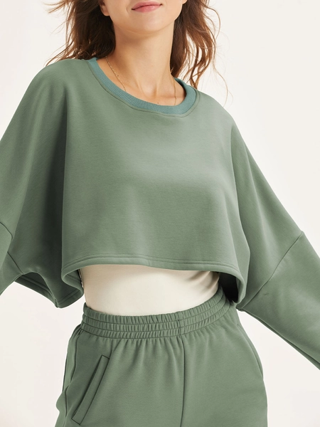 Cropped Fleece Crew Neck Sweatshirt | Throne Gift Store