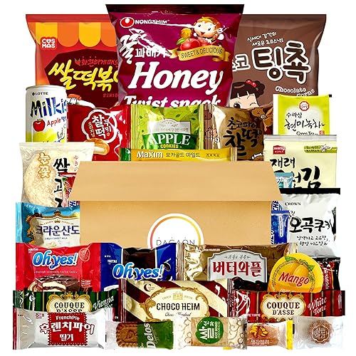 Dagaon Favorite Korean Snack Box 30 Count - Appetizing Gift and Care Package for any occasions and everyone. Variety of Korean Treats Including Top Picked Chips, Biscuits, Cookies, Pies, Candies.