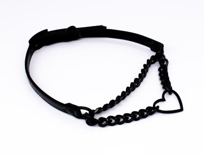 3/8" Petite Heart Ring Black Vegan Leather Martingale Collar | Vegan Leather / Matte Black