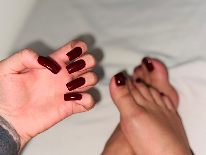 Pay for my nails 💅 