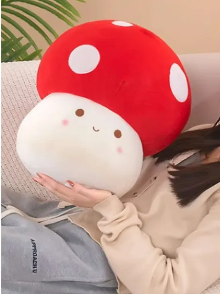 1pc Cartoon Mushroom Design Pet Plush Toy