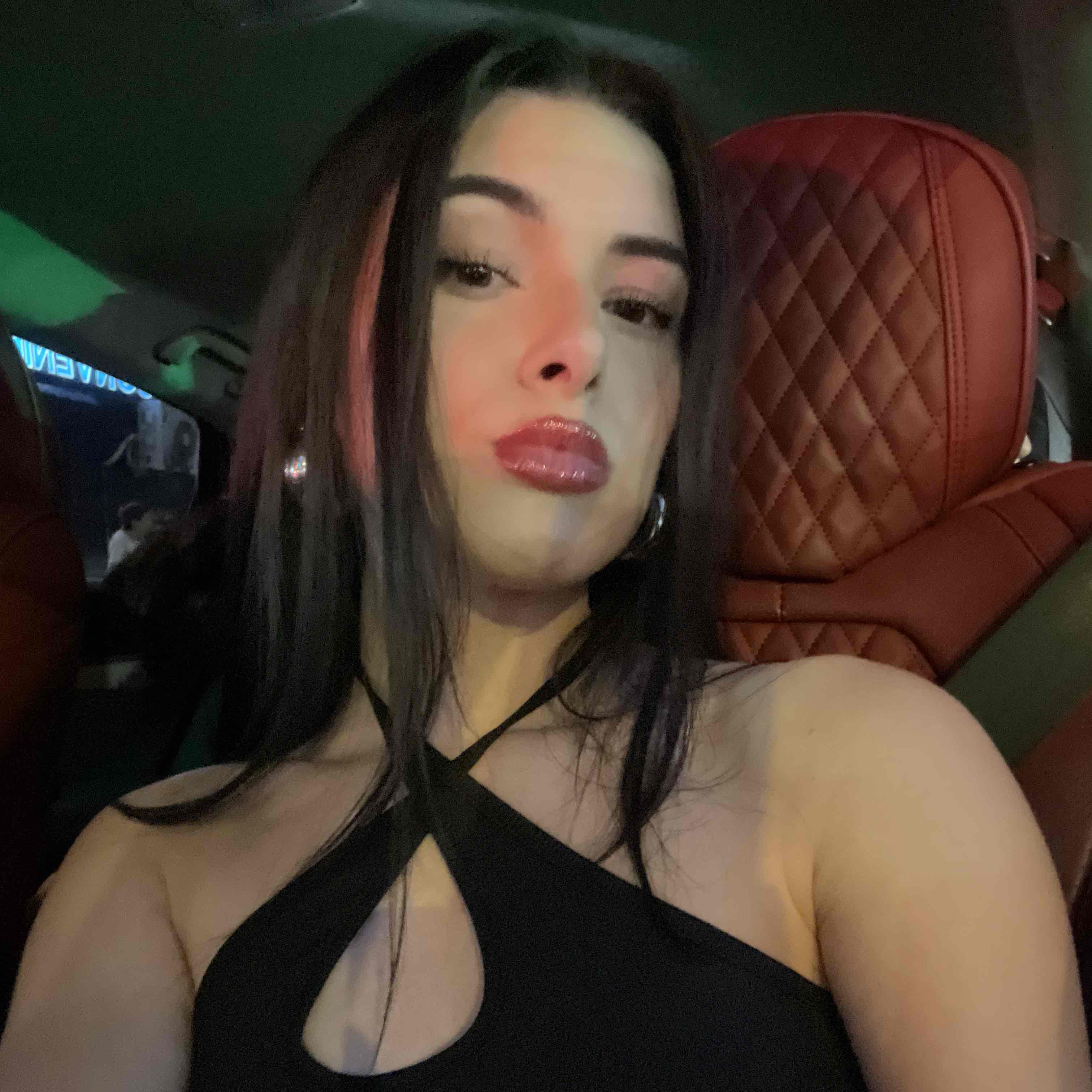 pay to dm