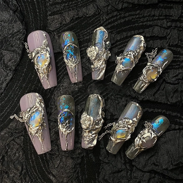 Handmade Liquid Metallic Gilding Silver Chain Creamy Purple Aurora Glitter Press On Nails Sliver Nails Gothic Nails Y2K Nails Acrylic Nails