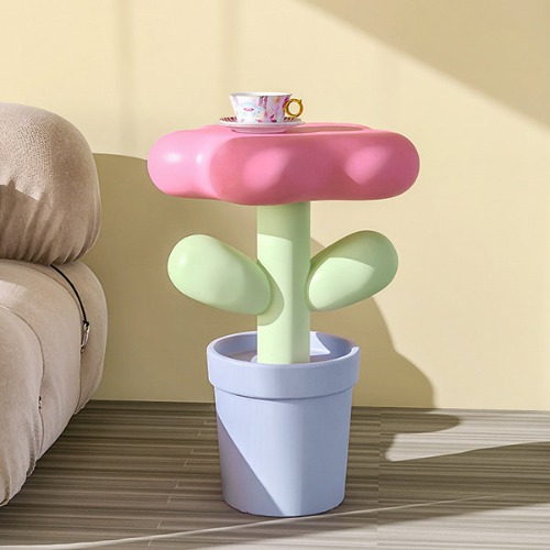 Pretty Tulip Side Table - Resin - Pink - Yellow from Apollo Box