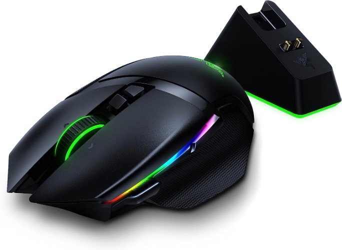 Razer Basilisk Ultimate HyperSpeed Wireless Gaming Mouse w/ Charging Dock: Fastest Gaming Mouse Switch - 20K DPI Optical Sensor - Chroma RGB - 11 Programmable Buttons - 100 Hr Battery - Classic Black - Mouse + Dock