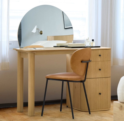 Oak Desk with Mirror