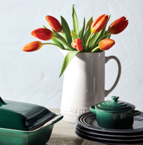 Le Creuset Signature Pitchers