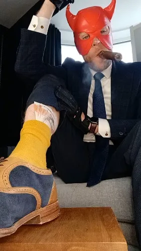 1K follower celebration 