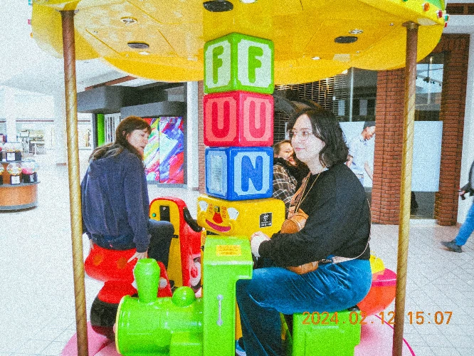 BLING BLING FOR THE LADIES