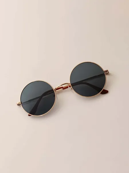 Round Frame Fashion Glasses