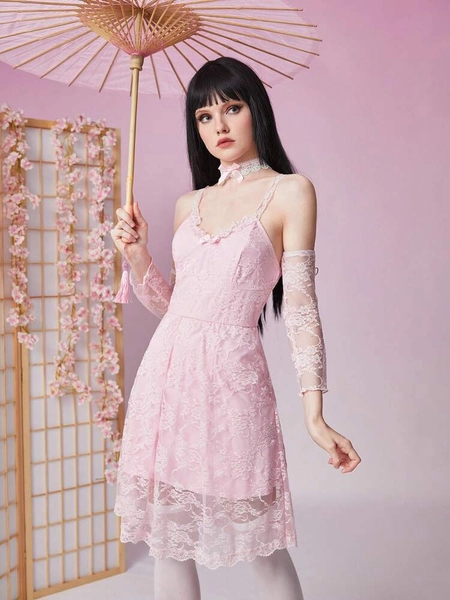 ROMWE Kawaii Contrast Lace Cami Dress & 1pair Oversleeves