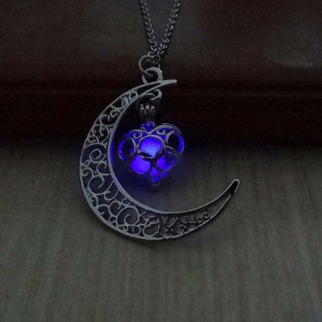 Lunar' Glow In The Dark Necklace - Purple