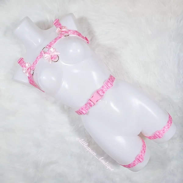 The Pink Pawprint Style Harness