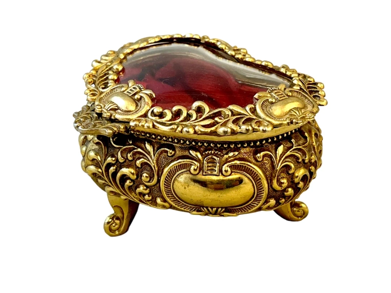 Vintage Heart Shape Jewelry Box, Gold Tone Embossed Metal, Glass Lid, Red Velvet Lining, Ornate Vanity Decor - Etsy Canada