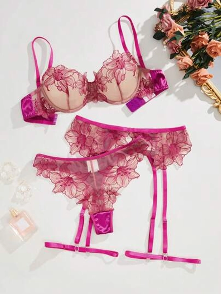 Romantic Embroidered Floral Lingerie 4pcs/Set
