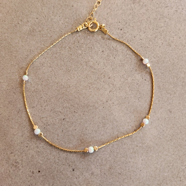 Dainty Opal anklet, Opal Anklet,Beach anklet, Minimalist Anklet, Gold anklet, Opal Beaded anklet,ankle bracelet for her