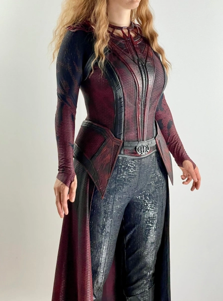 Scarlet Witch Cosplay