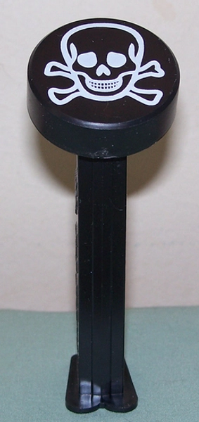 European Pirate Puck Skull and Crossbones Pez