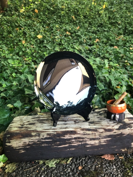 Scrying Mirror - Concave - Black Stand