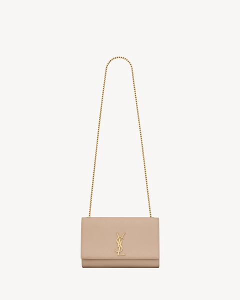 kate medium in grain de poudre embossed leather