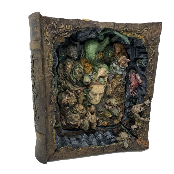 Black Heart Models - Necronomicon Statue | Mad About Horror