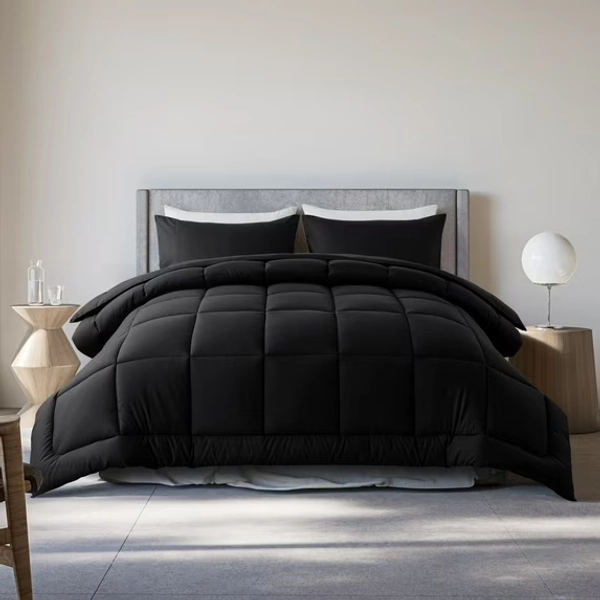 Queen Size 3-Piece All-Season Down Alternative Comforter Set Deep Black | Comforter + Pillow Cases Bedding Set | Hotel Grade Bed in a Bag by KINMEROOM
