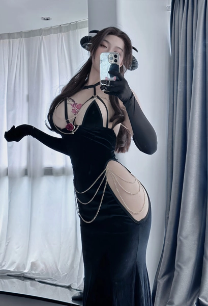 Black Sexy Bodycon Dress Hollow Out Low Neck Backless Lace-up Fishtail Evening Dress with Body Chain