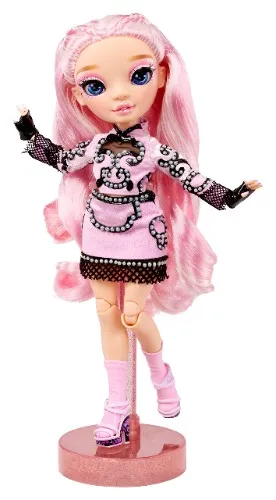Pink Doll (Minnie Choi)