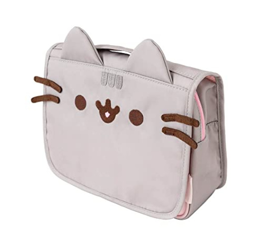  Pusheen Hanging Toiletry Bag