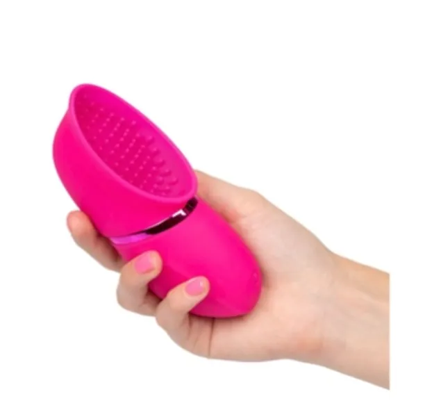 Intimate Pump Rechargeable Full Coverage Pussy Pump